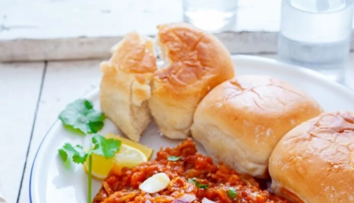 double-pav-bhaji-in-kochi (2)