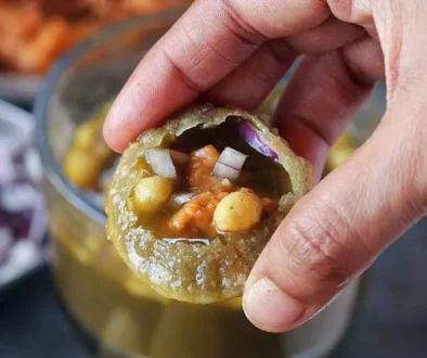 north-indian-cuisine-in-kochi-pani-puri
